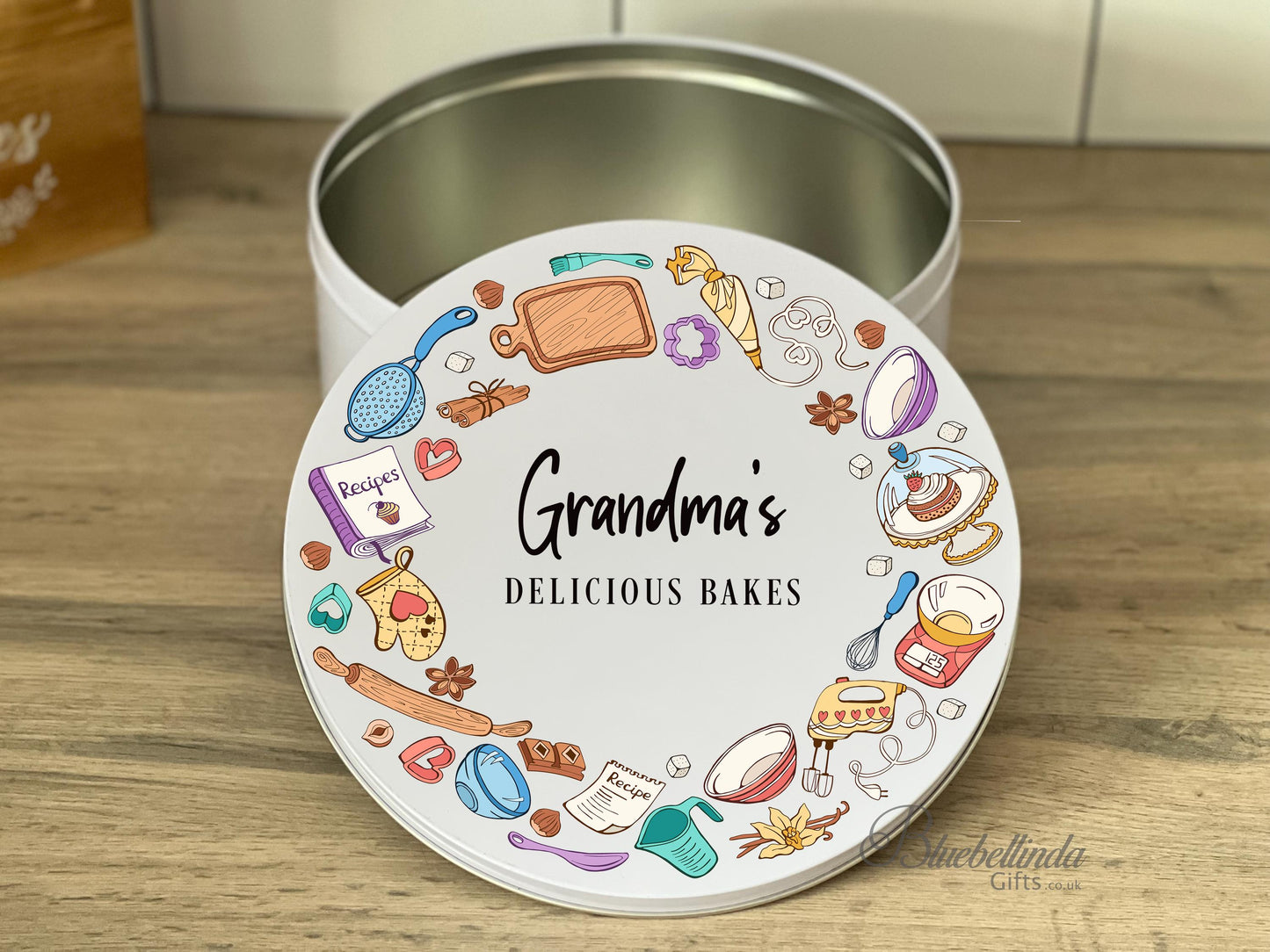 Baking Wreath Personalised Cake Tin