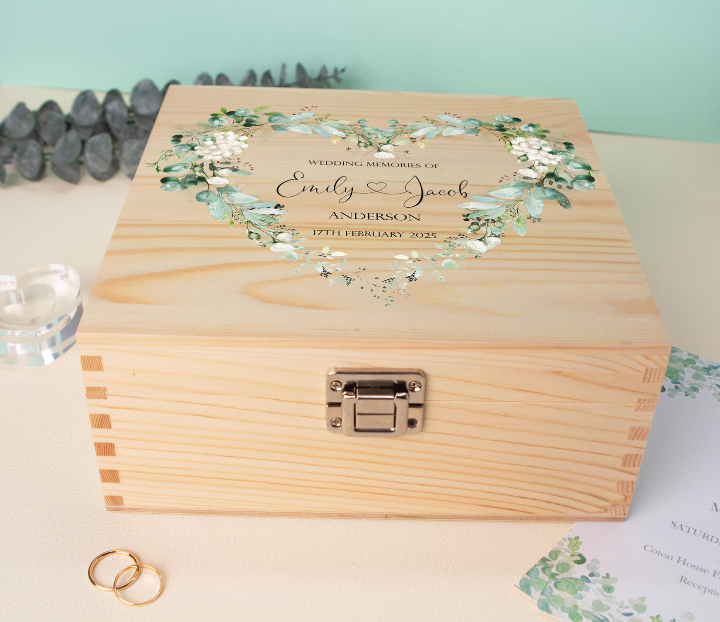 Luxury Wooden Wedding Keepsake Box Green - Personalised Green Heart Wedding Gift - Mr and Mrs  Couple Name Anniversary Gift, Bluebellinda