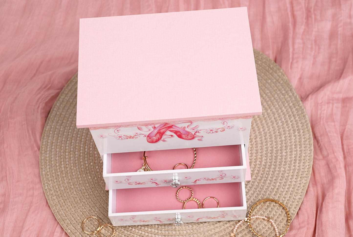 Mele and Co Ballet Shoes Girls Hand Finished Musical Jewellery Boxes Various Styles