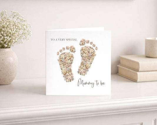 Mummy to Be, baby shower floral feet Card
