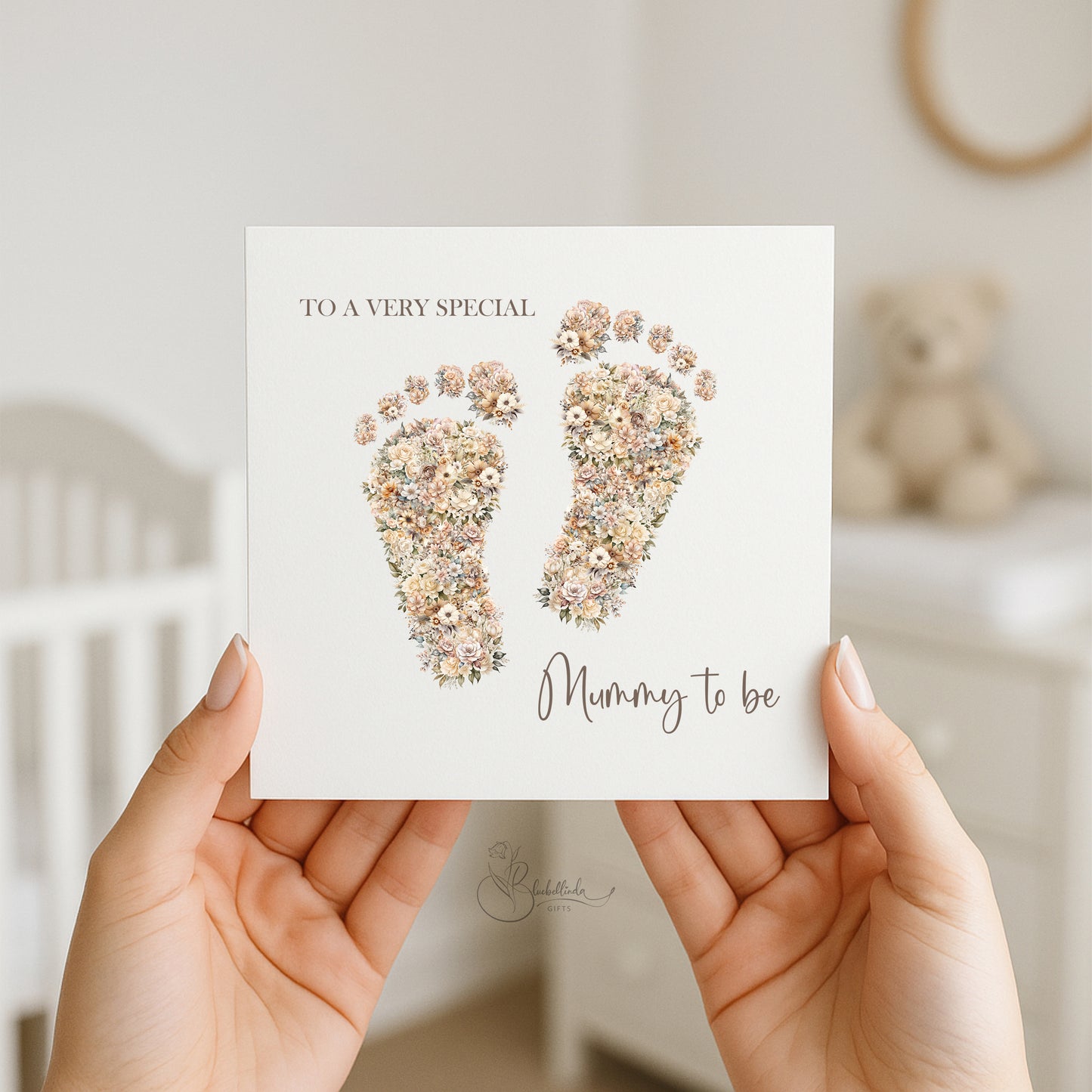 Mummy to Be, baby shower floral feet Card